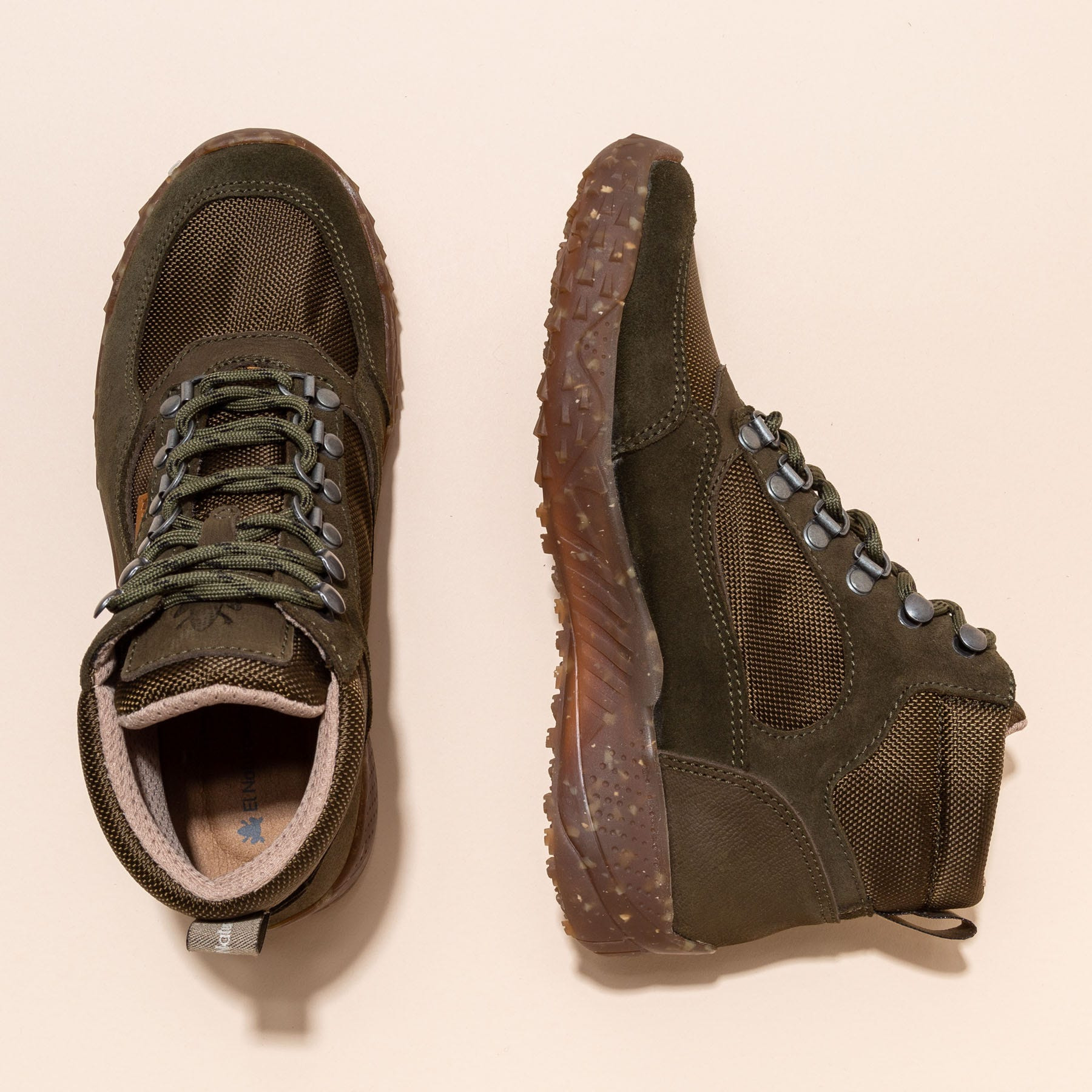 Botines N5620 MULTI MATERIAL FOREST/GORBEA color Forest