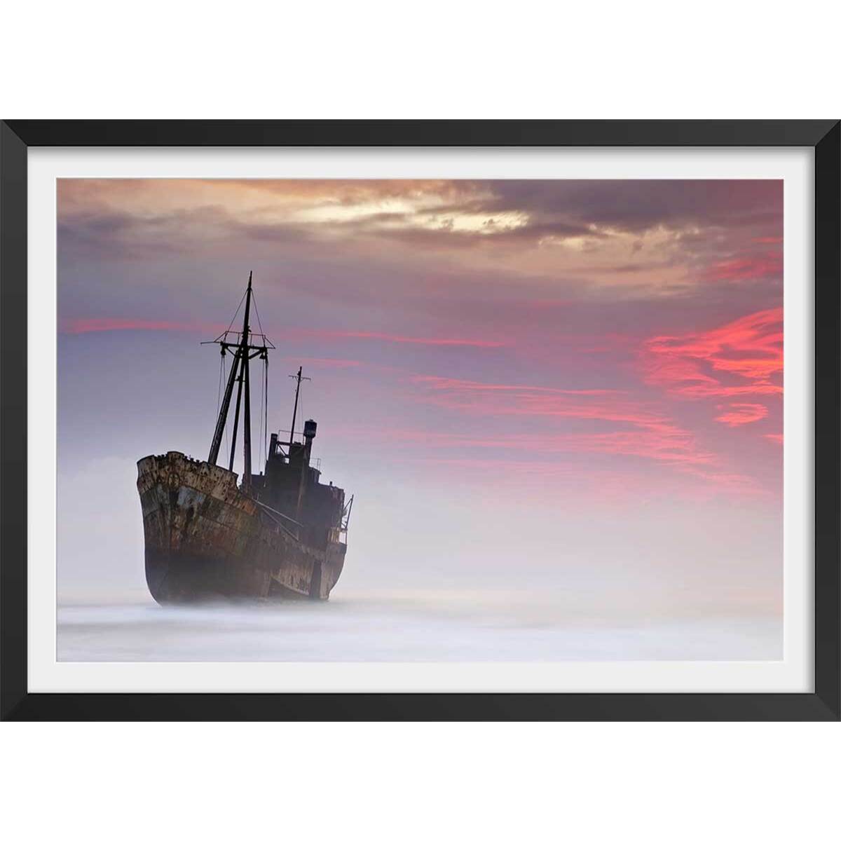 Affiche Bateau naufrage fantôme Affiche + cadre en bois - Noir