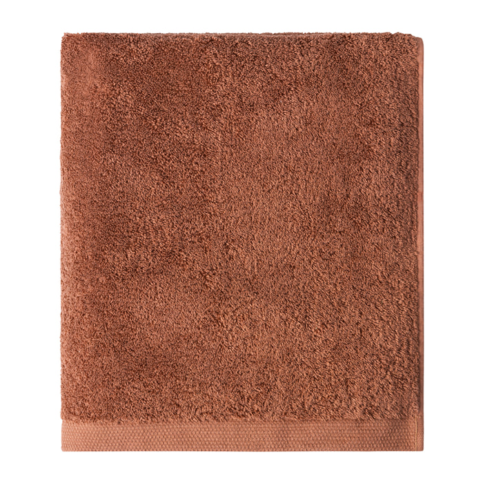 Serviette de bain unie en coton peigné biologique, ESSENTIEL, Rouge Cosmos