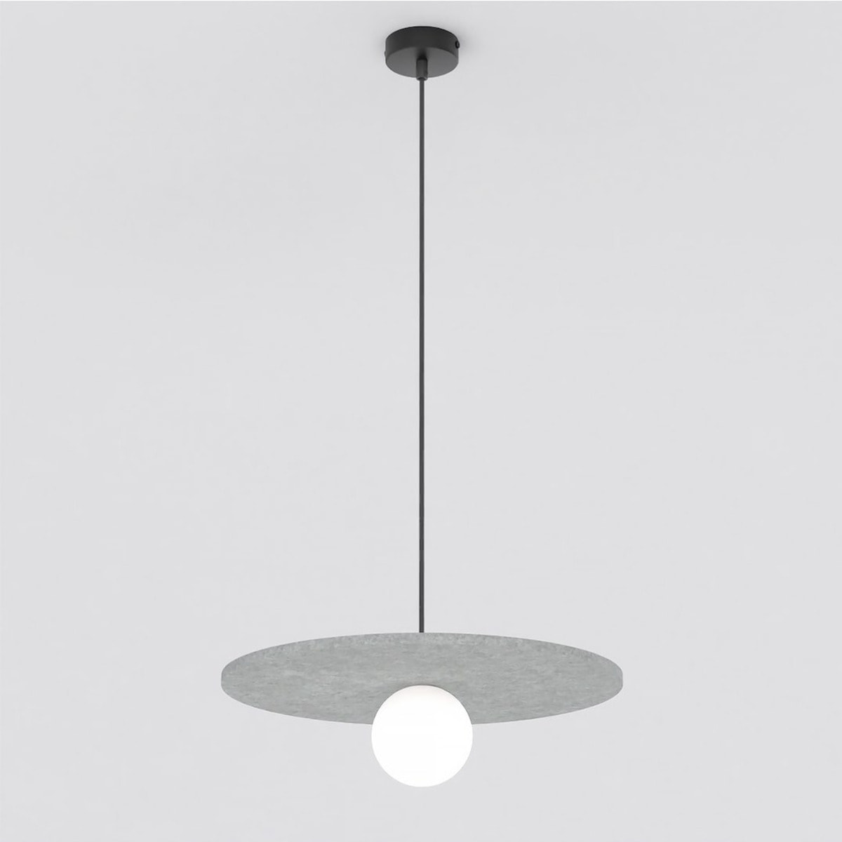 Lampada a sospensione CALMA con paralume in feltro grigio