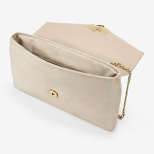 Bolso de mano beige con broche dorado