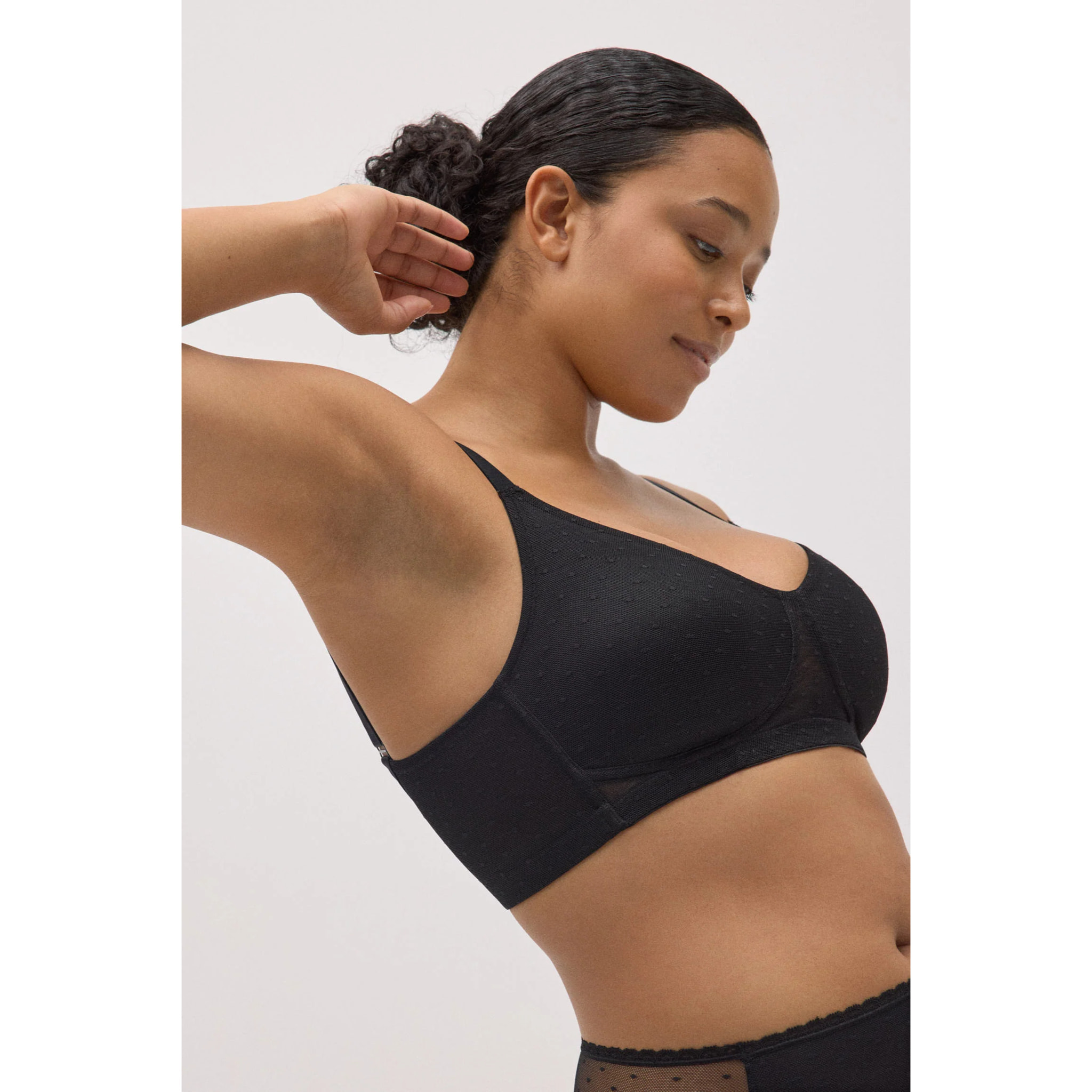 Reggiseno riduttore plumetis nero coppe C e D