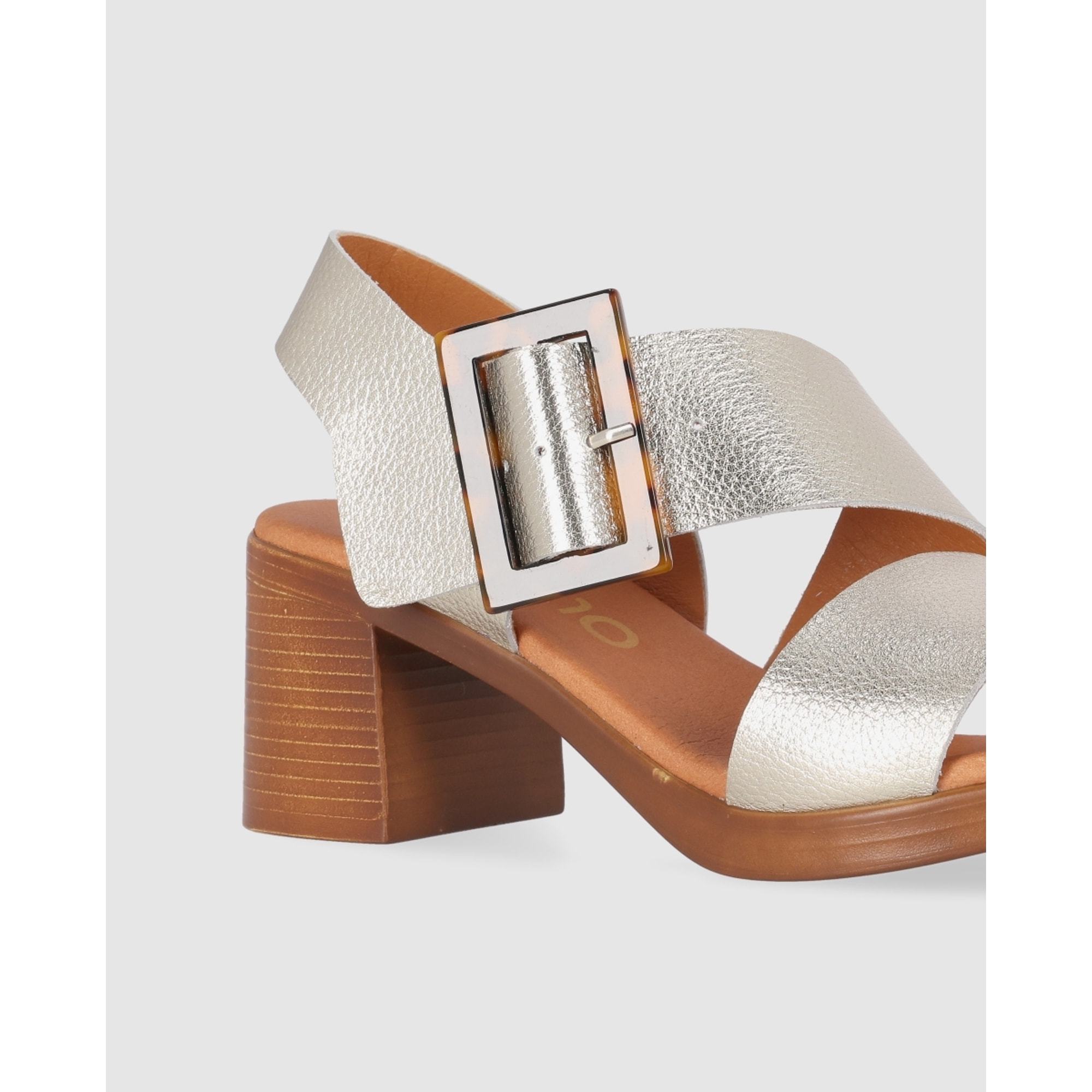 Sandalias de Piel - Oro - Tacón: 6 cm