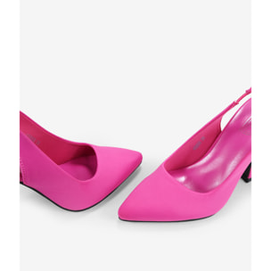 Zapatos de tacón acampanado rosa