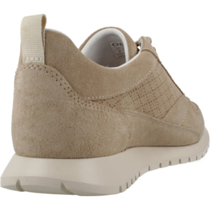 Sneakers de  Mujer de la marca GEOX  modelo D SUKIE 2.0 MARRON CLARO