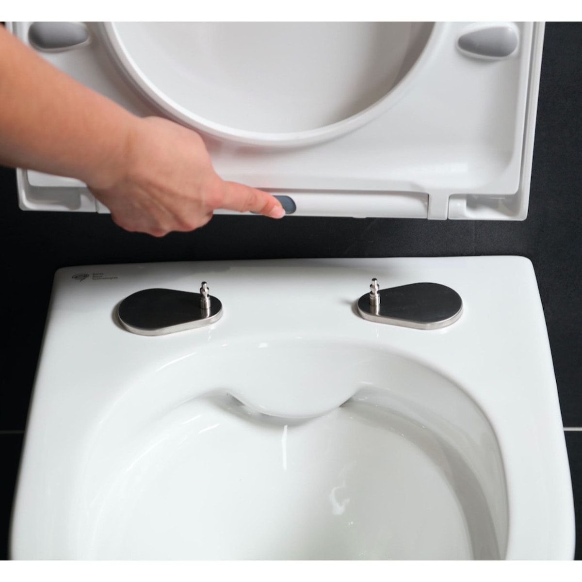 ViConnect Pro S Pack WC Bâti Villeroy & Boch + WC Swiss Aqua Technologies fixations invisibles + Plaque (VCNSAT1AM)