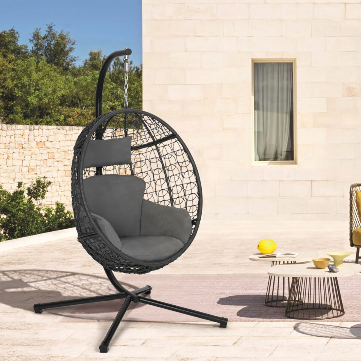 Fauteuil œuf suspendu effet rotin avec coussin gris