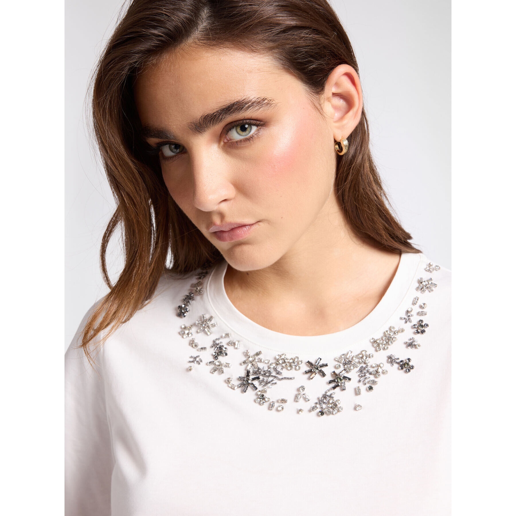 Elena Mirò - T-shirt con ricamo floreale - Bianco