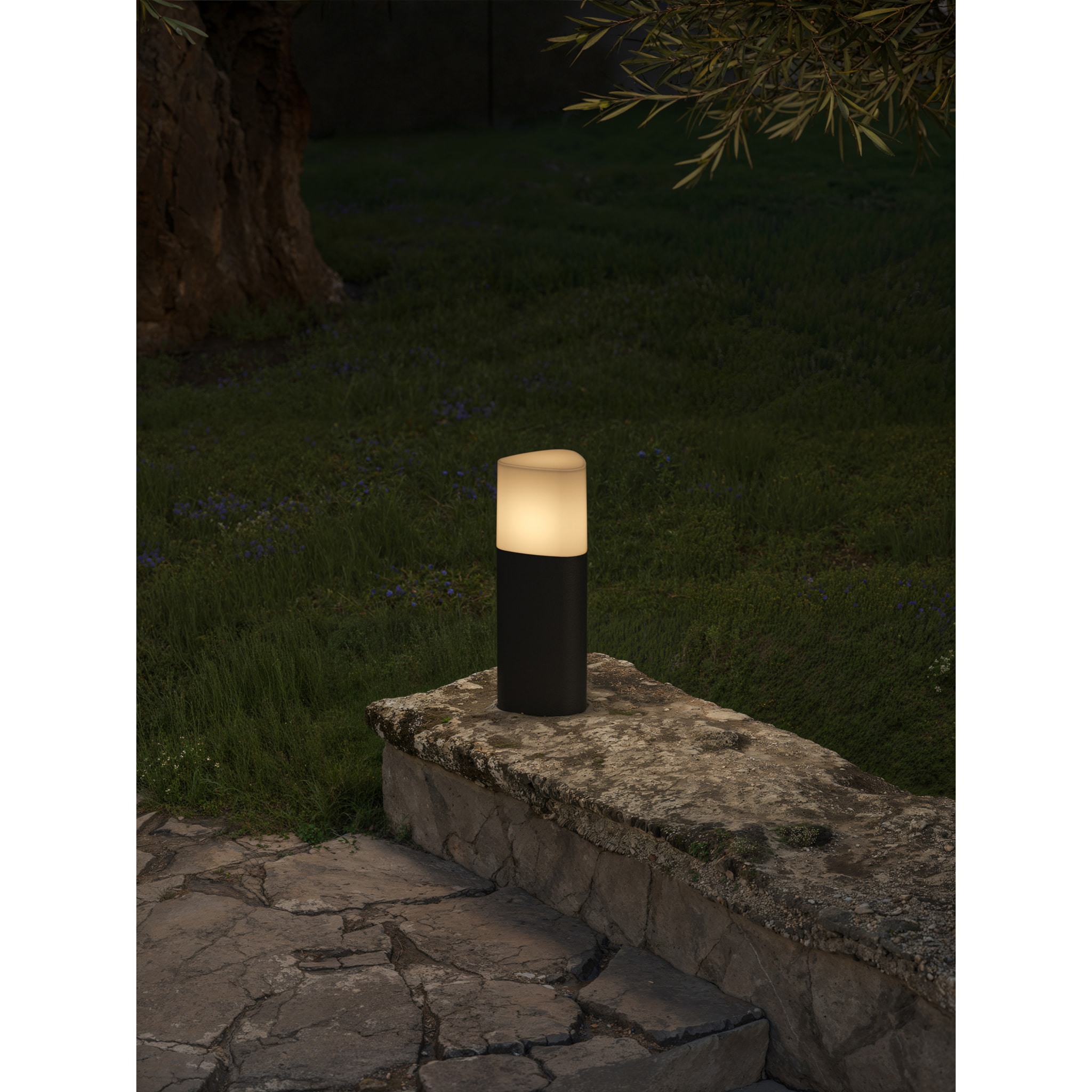 Forlight Baliza Exterior IP44 Mandela 300mm E27 15W - Iluminación Cálida y Segura para Jardines y Caminos, Diseño Aluminio Gris Urbano, Compatible con LED, Resistente a Impactos y Salpicaduras