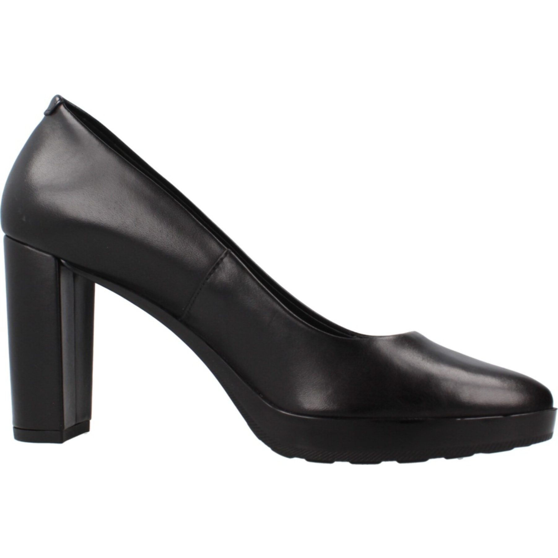 Salones Mujer de la marca GEOX  modelo D35TFA 000Y3 NEGRO