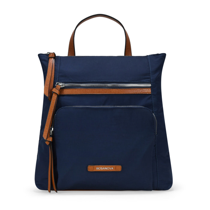 Mochila azul con cremalleras metálicas
