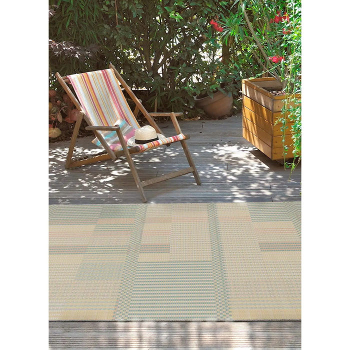 MANILA Alfombra geométrica de exterior-interior en tonos pastel, varias medidas disponibles.
