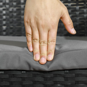 Outsunny Salotto da Esterno Rattan PE con Divanetto, 2 Poltrone con Cuscini e Tavolino in Vetro, Nero e Grigio