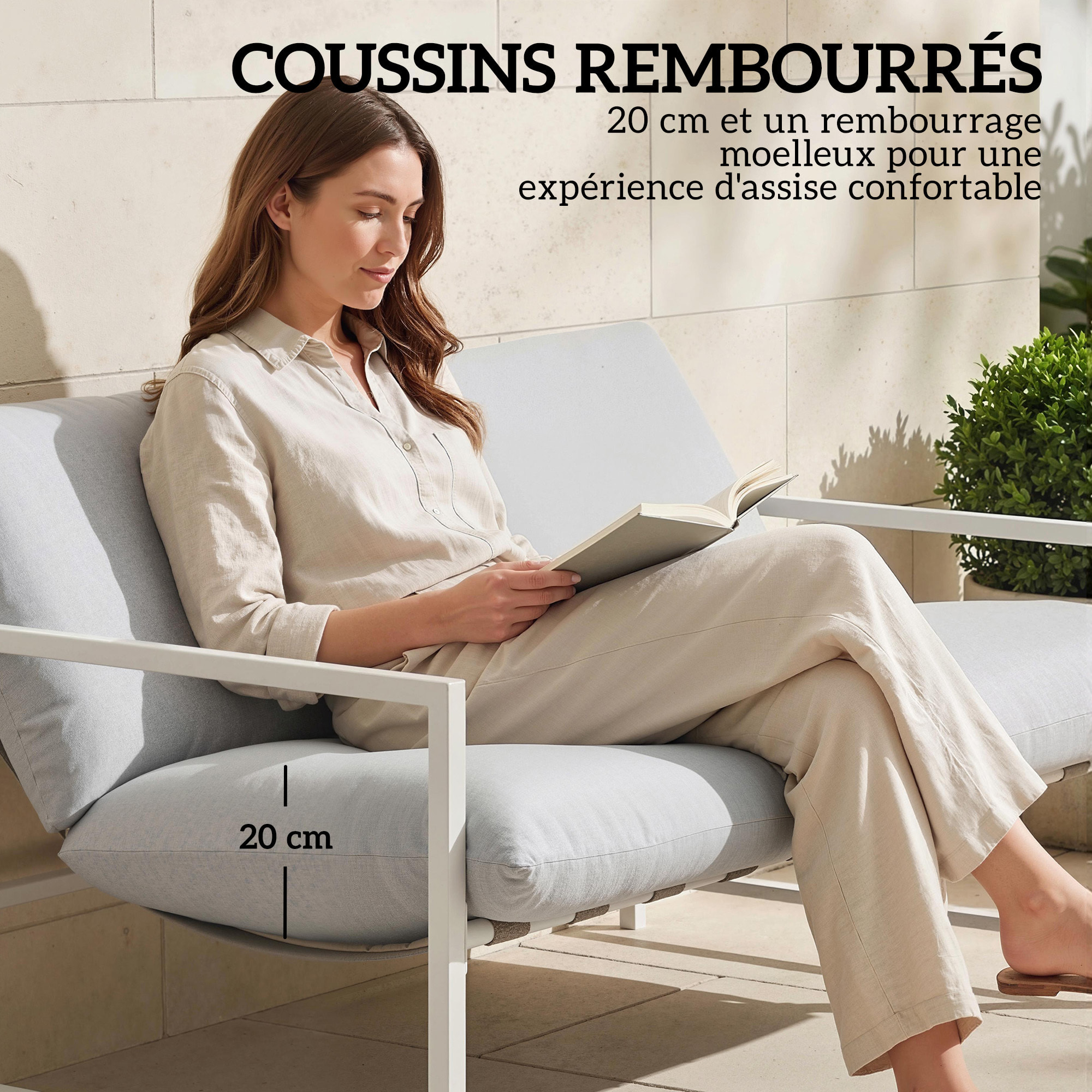 Ensemble canapé jardin épais coussins table basse design gris clair