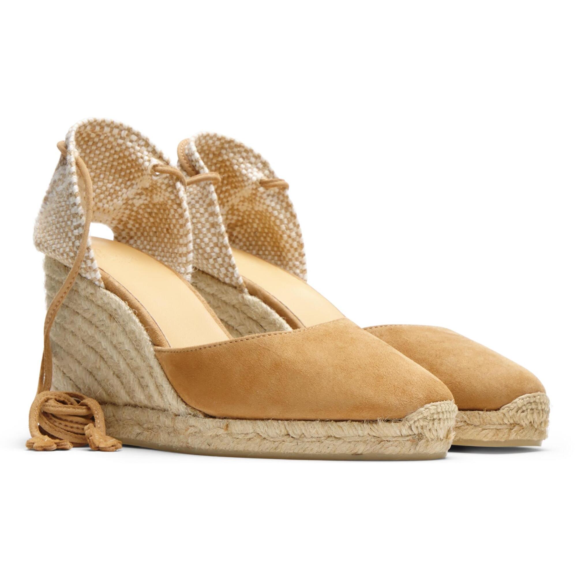 Alpargatas de cuña de mujer Carina en ante, cierre mediante lazada