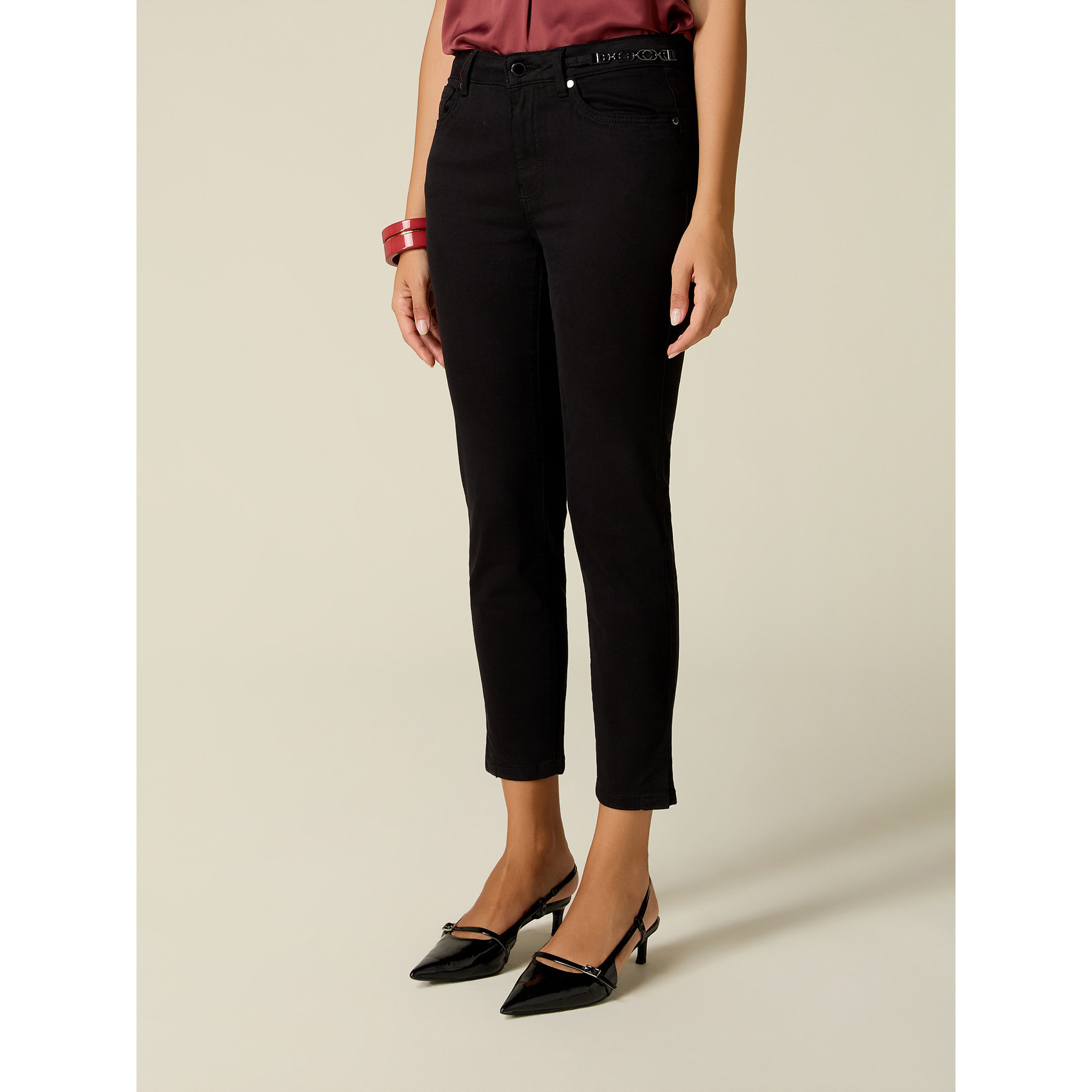 Oltre - Pantaloni skinny con catena metallica - Nero