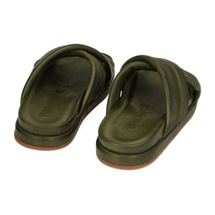 Ciabatte verdi in pelle