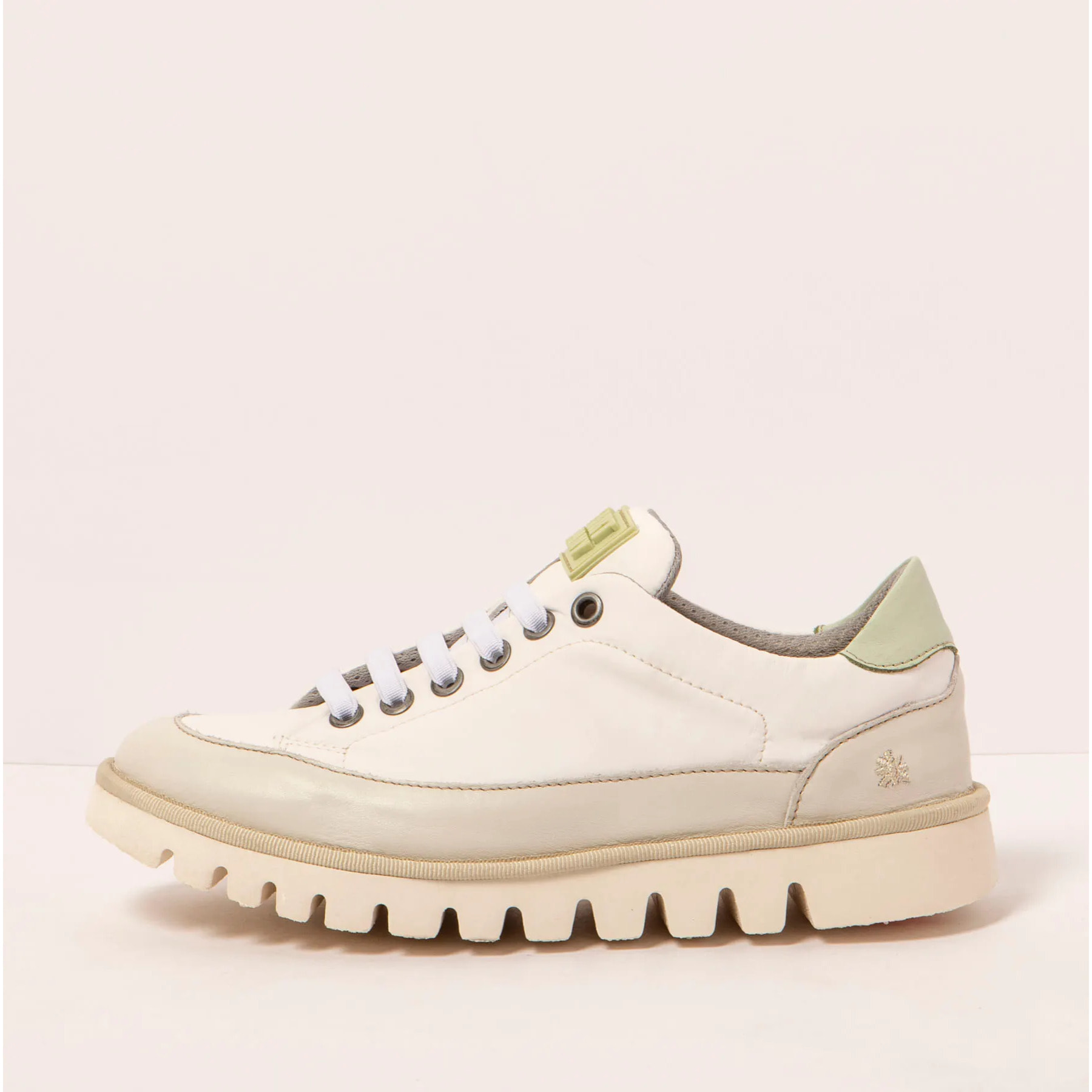 Zapatos 1596 NYLON WHITE/ ONTARIO color White