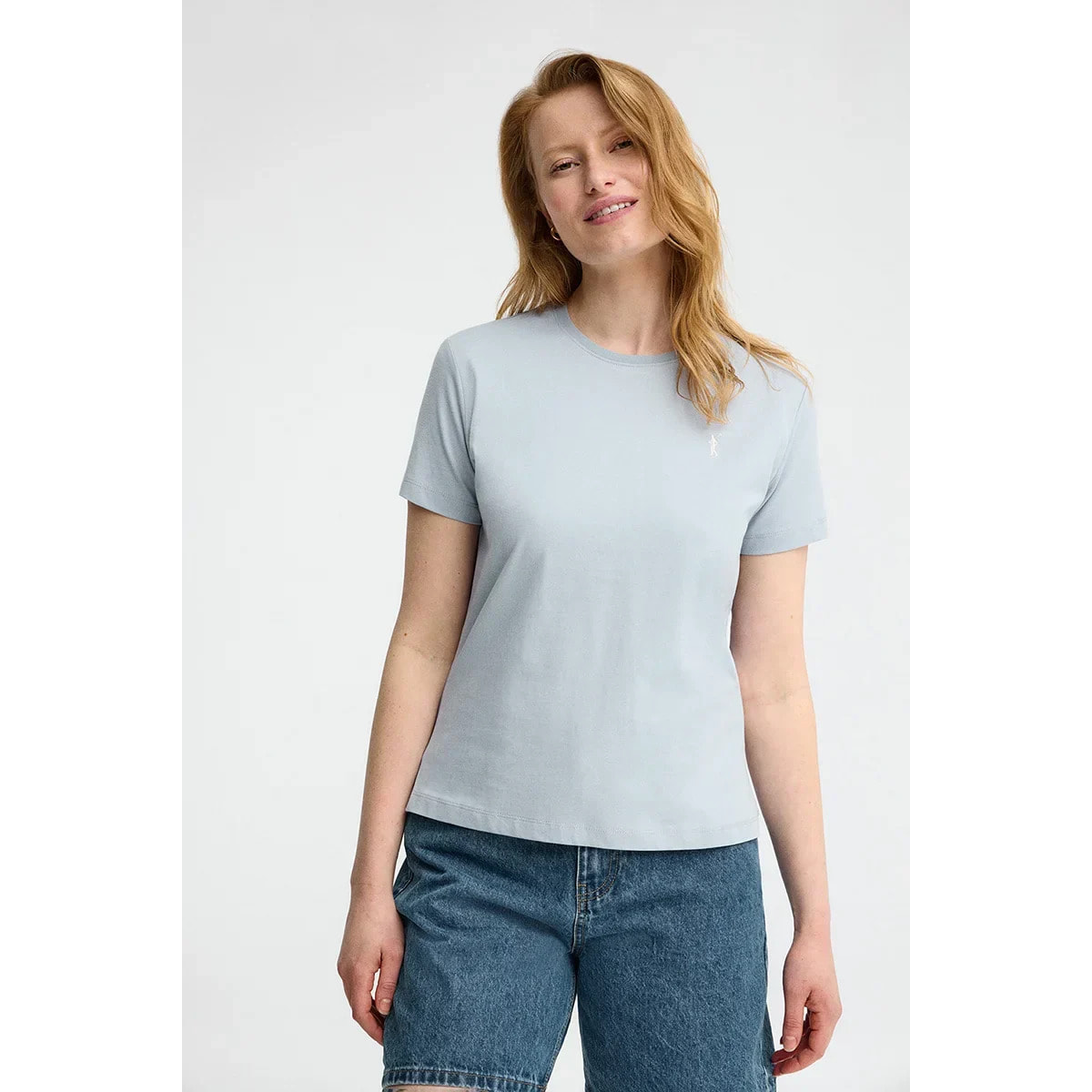Camiseta azul claro de manga corta y cuello redondo con bordado Rigby Go