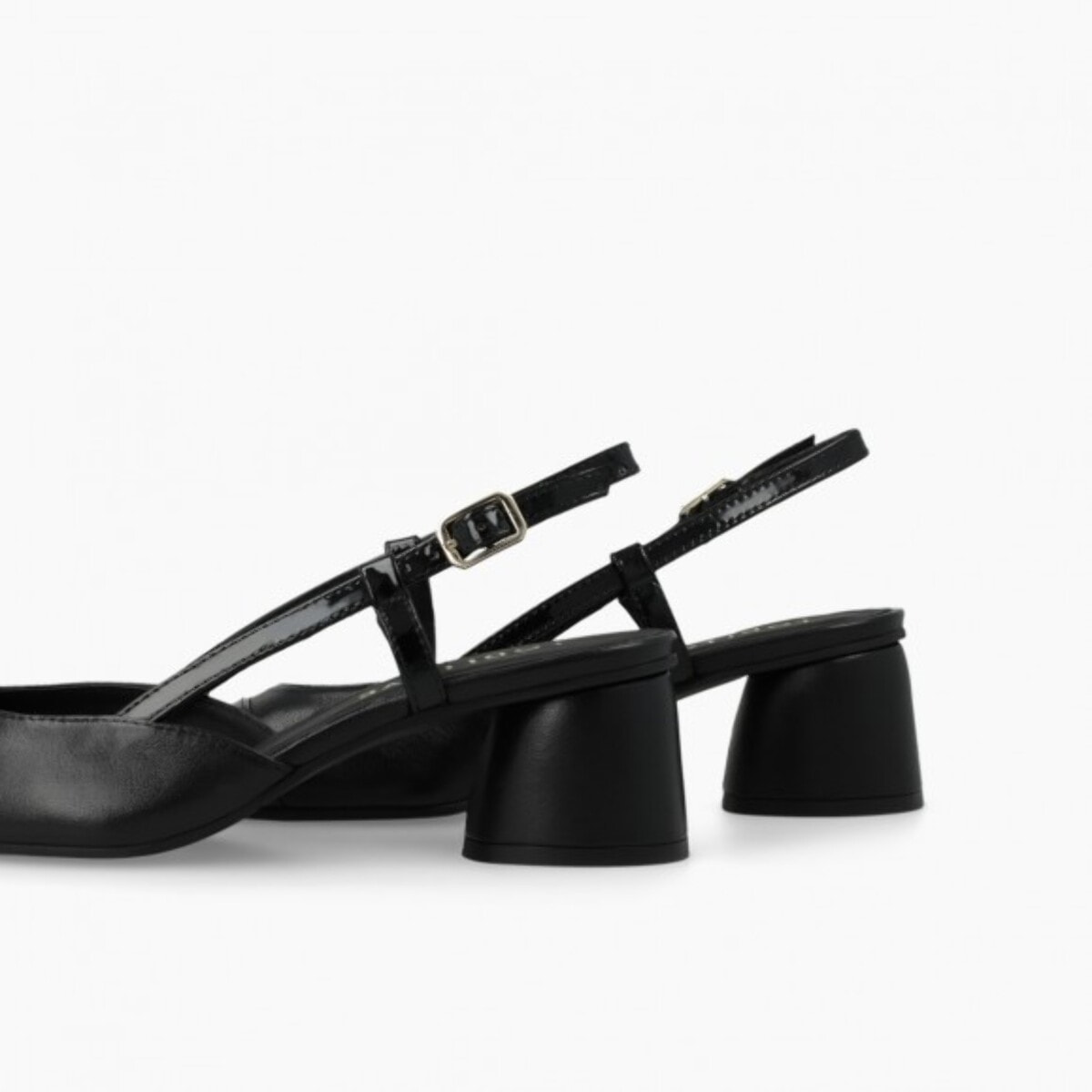 ZAPATOS DE SALÓN NEGROS ROL4343
