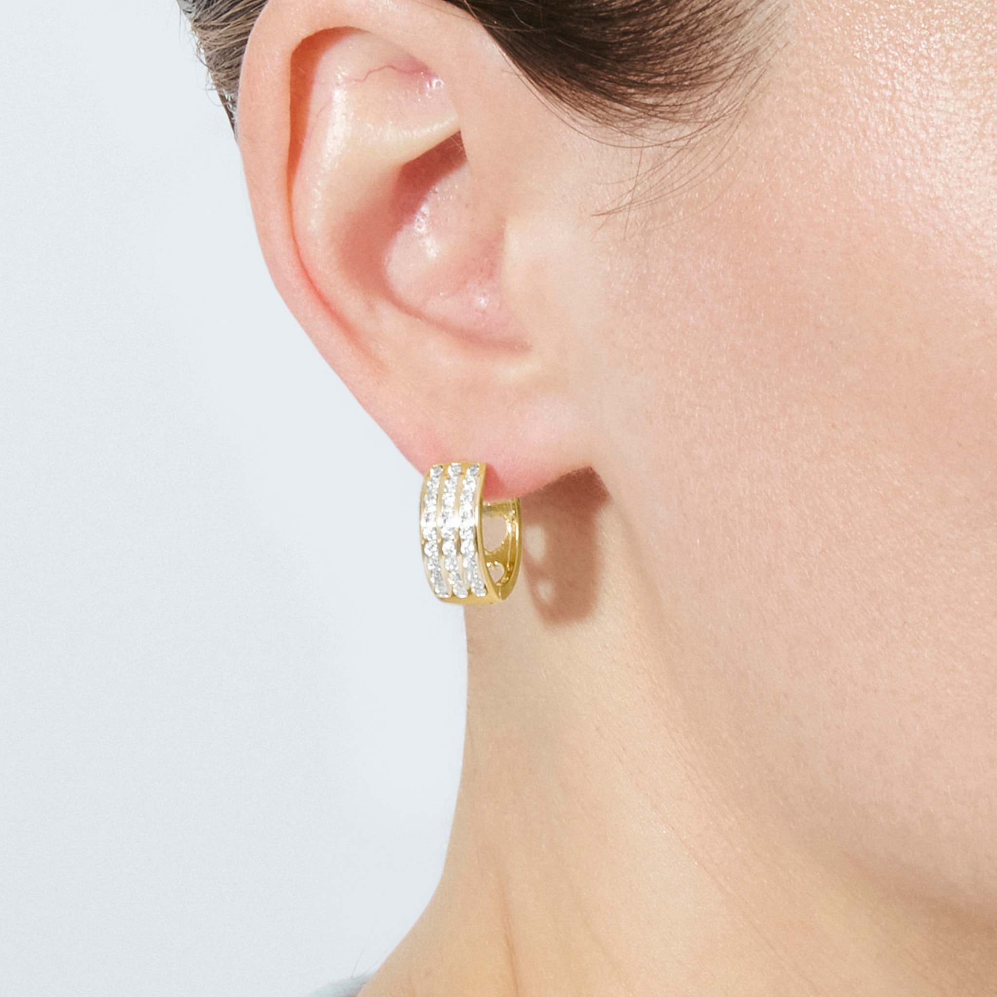 Pendientes Issly acabado oro amarillo 18k