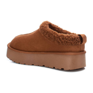 Zapatilla de casa australiana camel