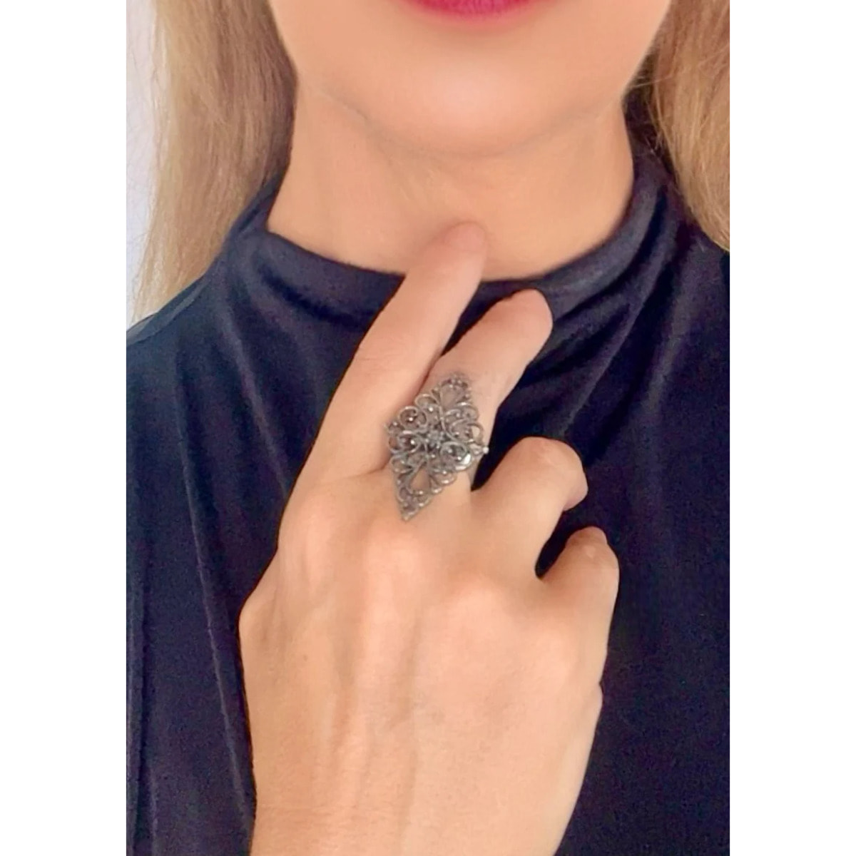 Anillo Rombo Vintage en plata 10µ envejecida