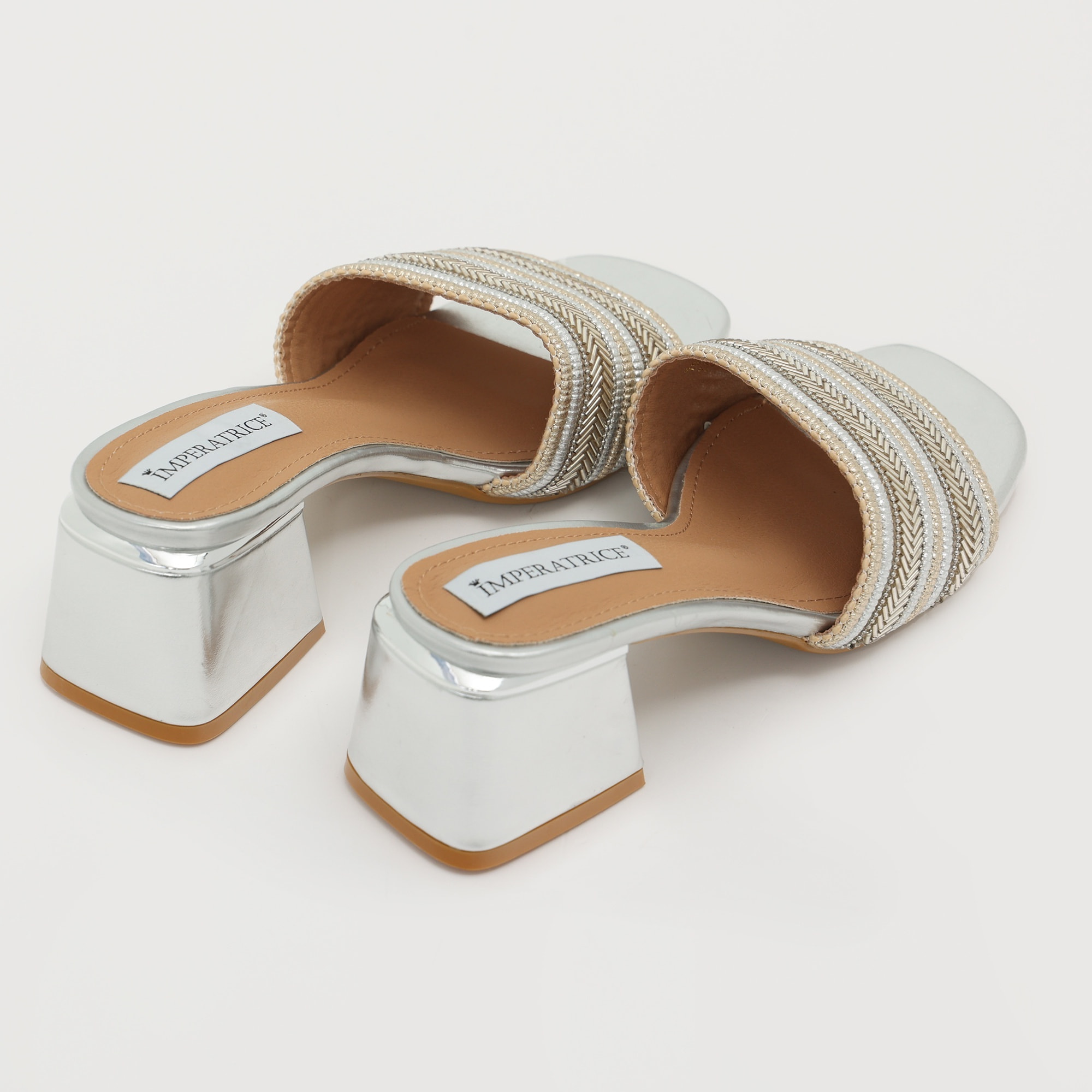 Sandali in simil pelle con tacco comodo quadrato