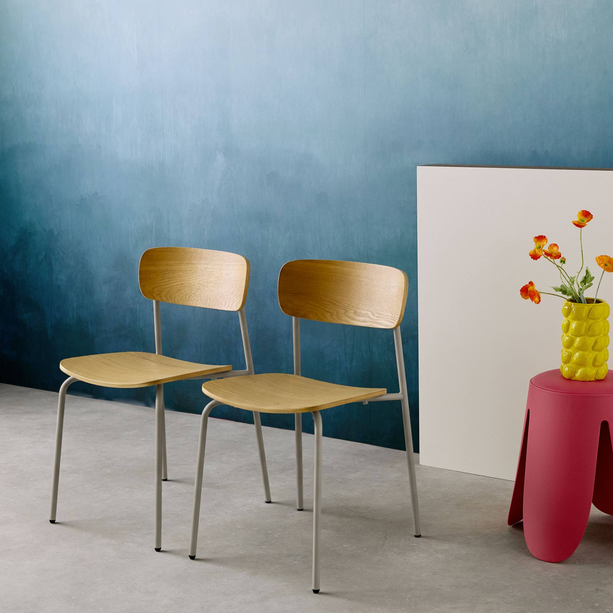 Lot de 2 chaises vintage contreplaqué avec placage bois effet frêne et pieds métal beige L 43.5 x P 51 x H 77cm - Toby