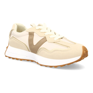 Zapatilla con diseño moderno para mujer