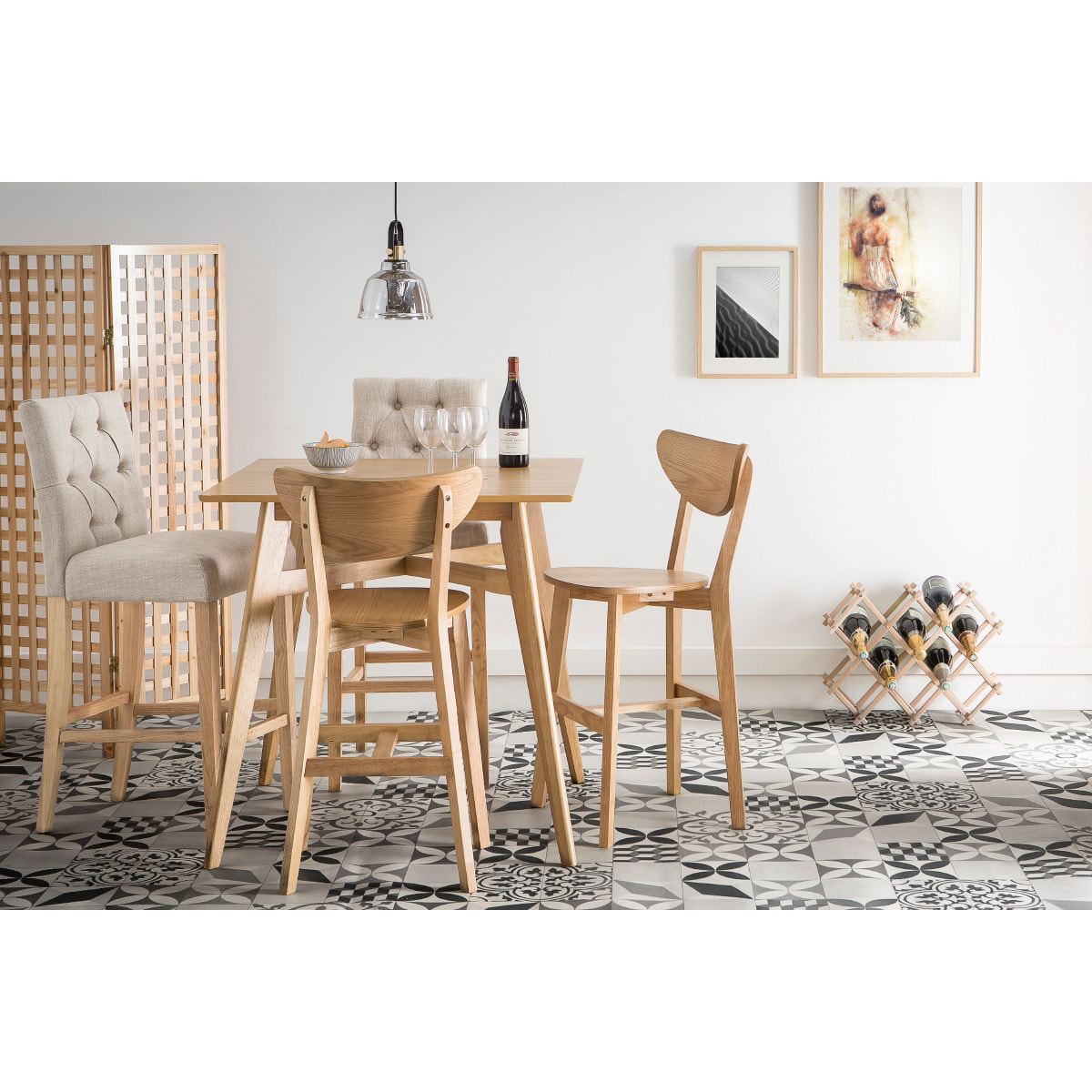 Tabourets de bar scandinaves finition chêne H65 cm (lot de 2) LEENA