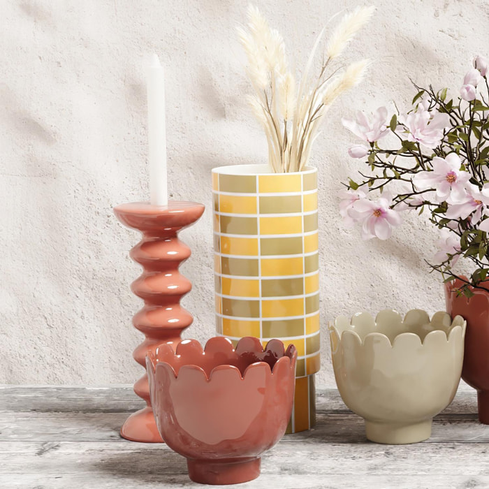 Petit vase forme tulipe en céramique rouge