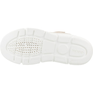 Zapatillas Niña de la marca GEOX  modelo J ARIL GB ORO