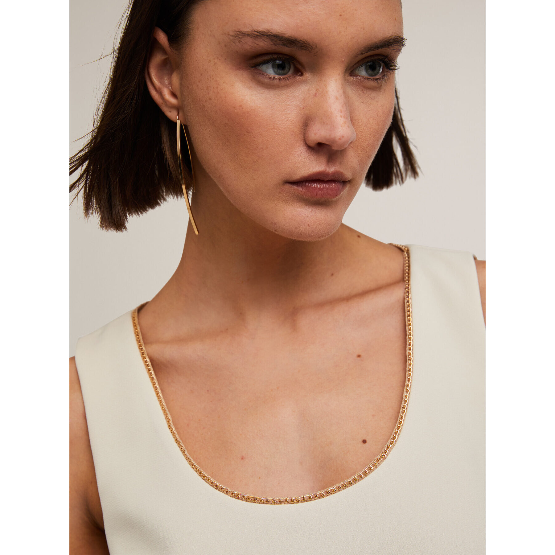 Motivi - Vestito a tubino con dettaglio metal chain - Beige