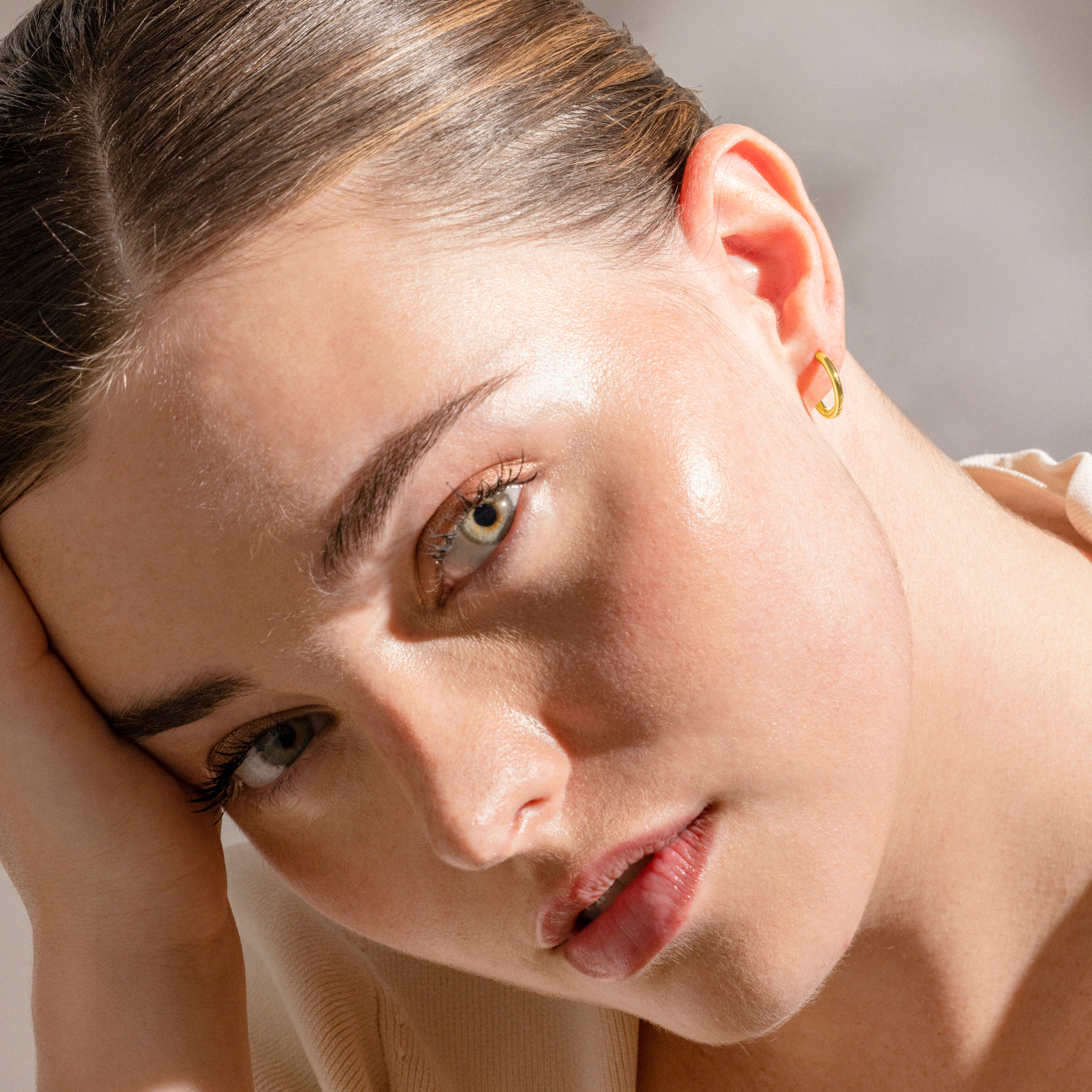 Pendientes acabado oro 18K