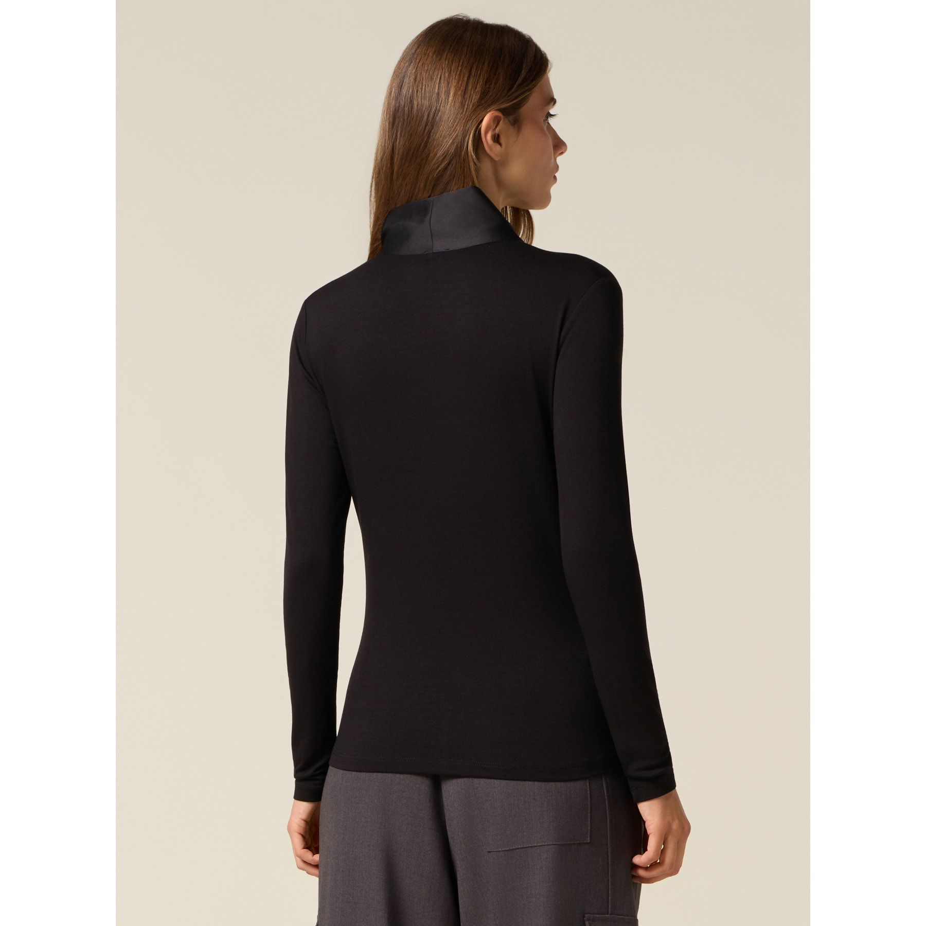 Oltre - T-shirt con fusciacca in raso - Nero