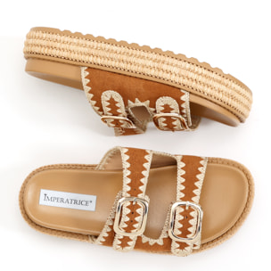 Sandali platform in simil pelle con fibbie color oro