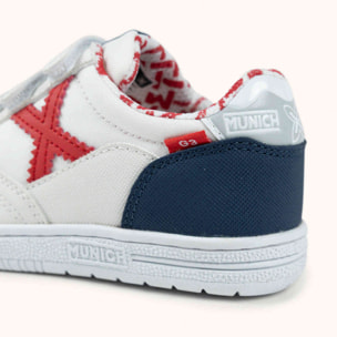 MUNICH G-3 KID VCO 457 Zapatillas Infantiles de Fútbol Sala en Color Blanco con Detalles Rojos y Marinos con Triple Velcro