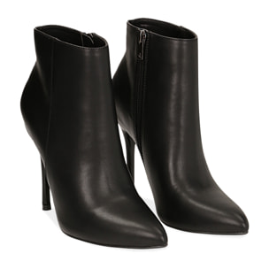 Ankle boots neri in eco-pelle, tacco 10, 50 cm