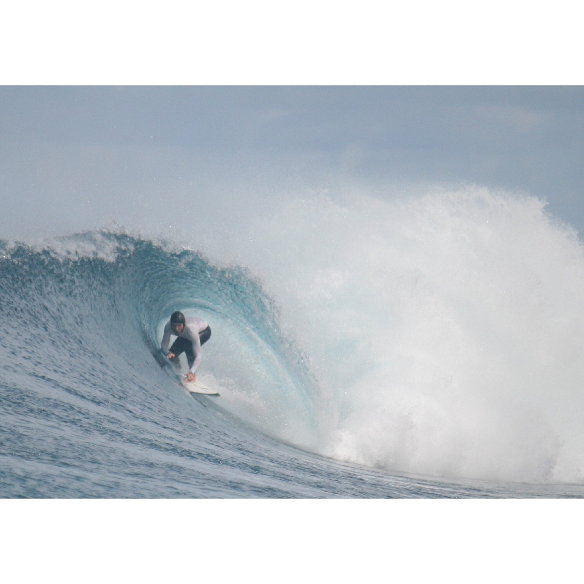 CASCOS PARA DEPORTES DE AGUA OCEAN DOLPHIN de color Negro