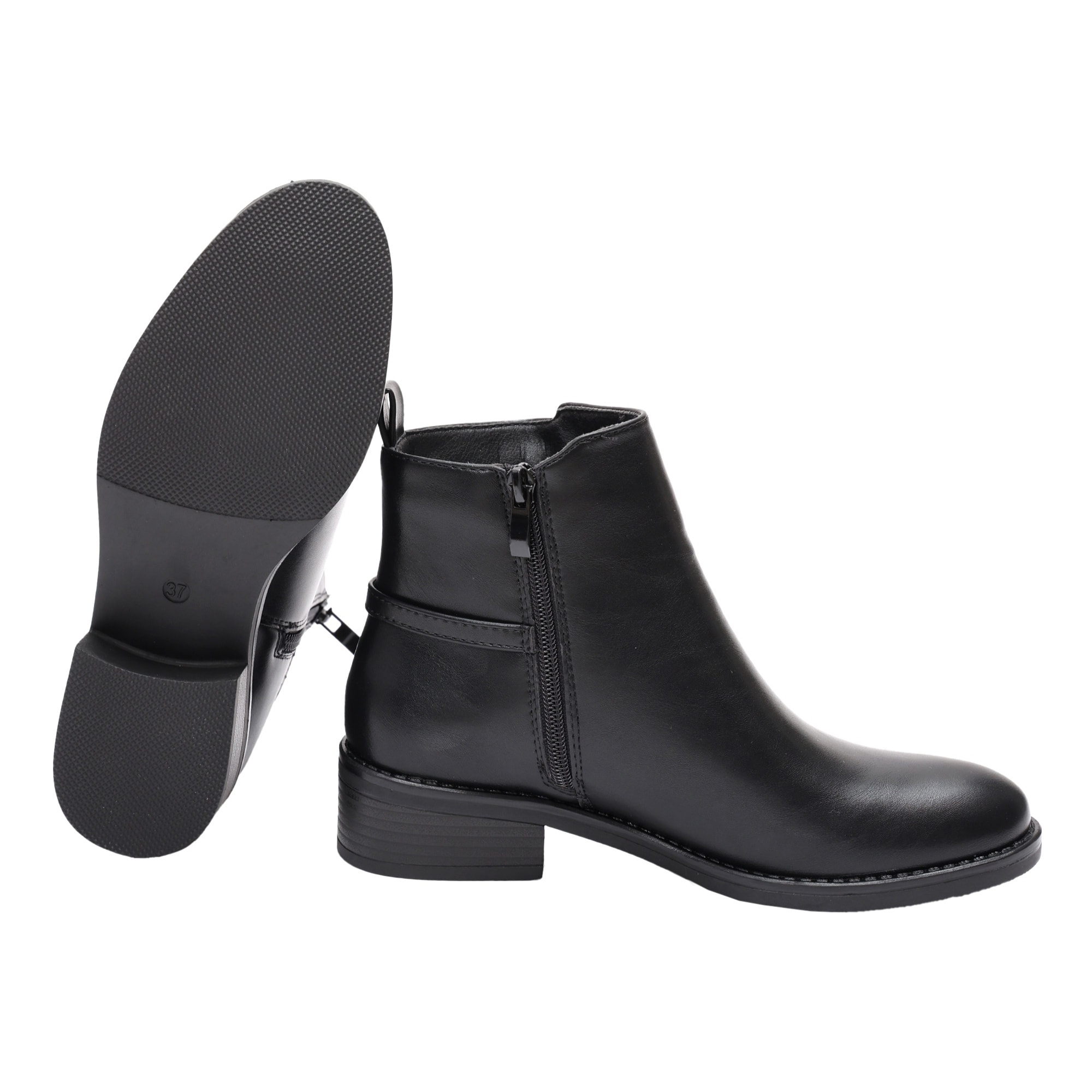 Stivaletti in simil pelle con fibbia dorata