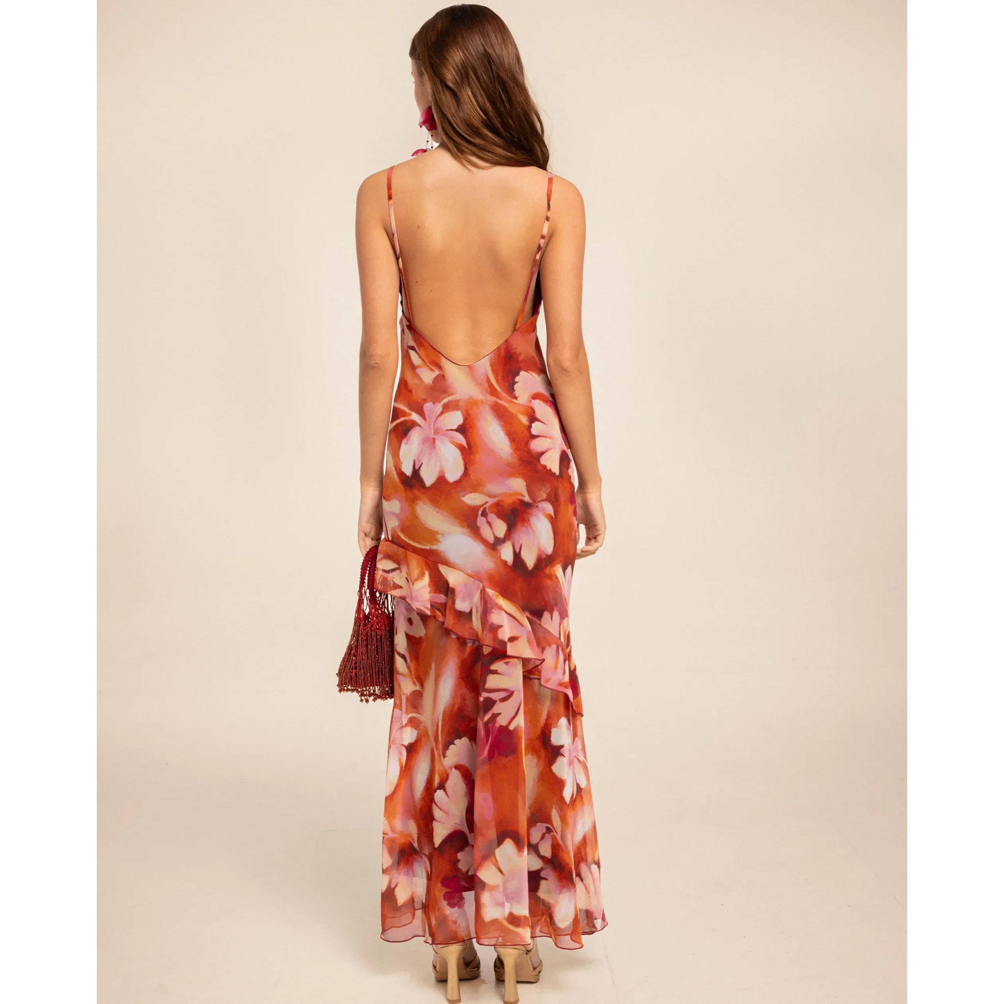 Vestido midi con volantes y estampado floral