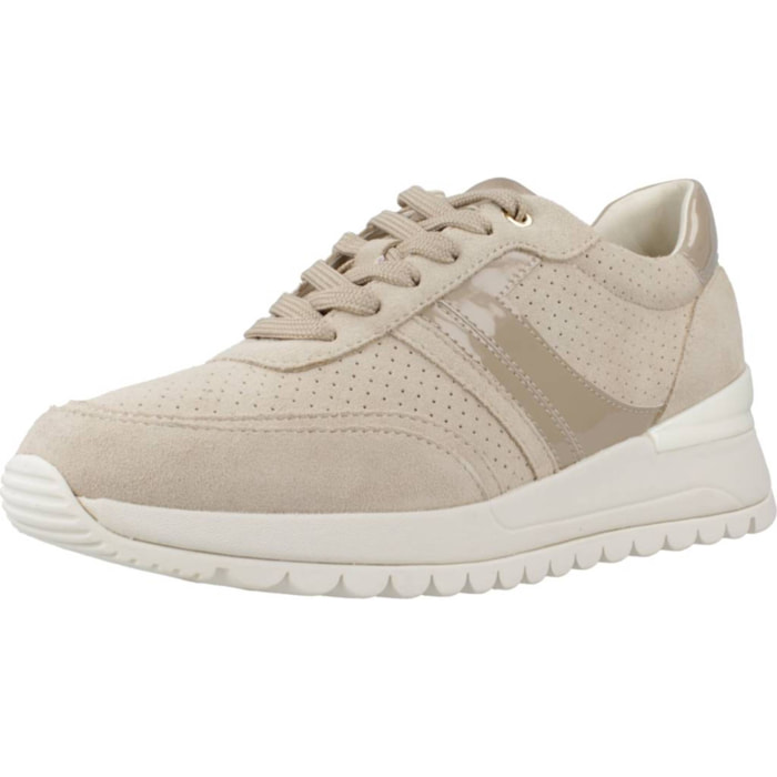 Sneakers de  Mujer de la marca GEOX  modelo D DESYA A Beige