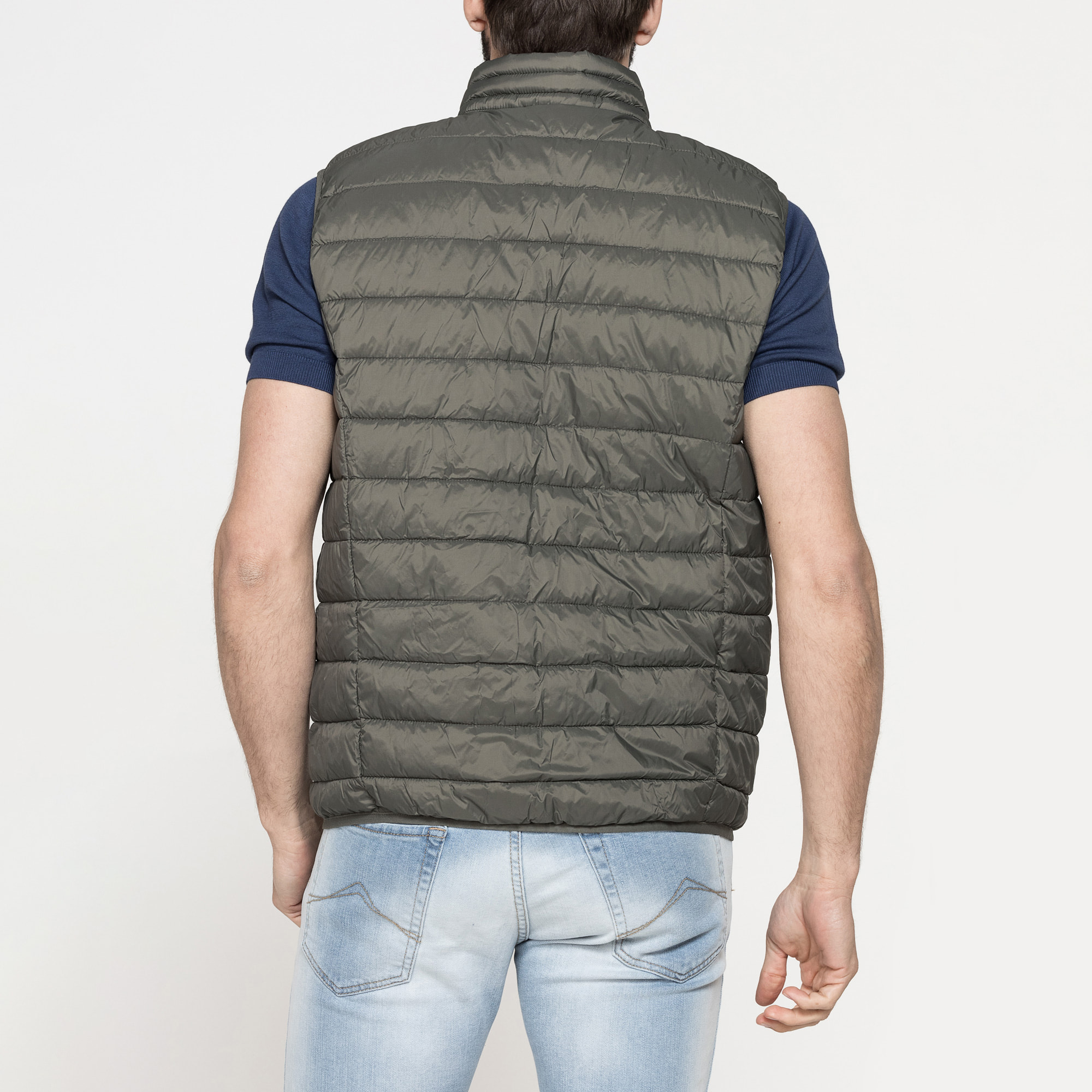 GILET ANTIVENTO ULTRALIGHT SMANICATO DA UOMO