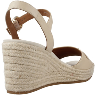 Sandalias Mujer de la marca GEOX  modelo D PANARES C - TUMB.LEA Light Brown