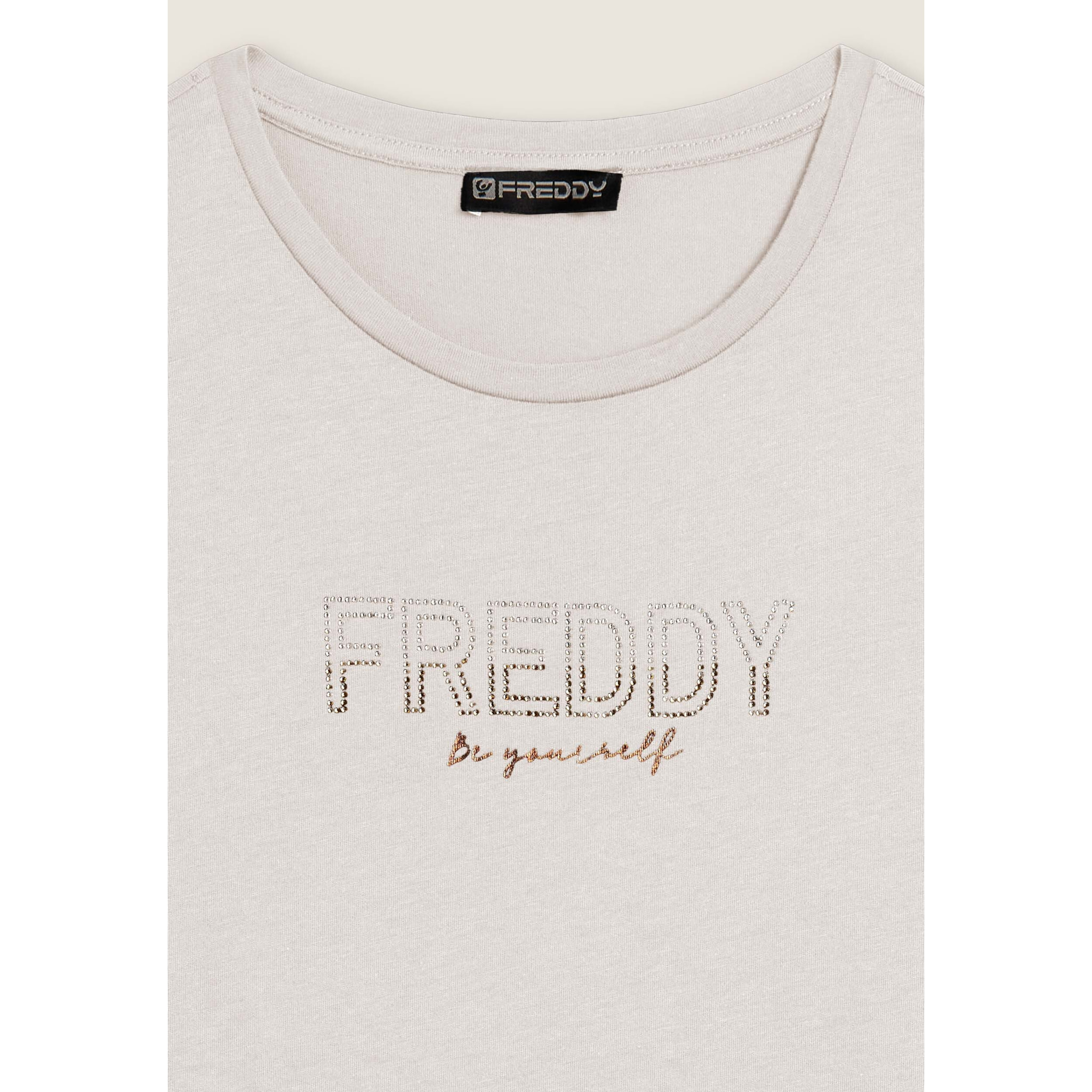 T-shirt donna con mini spacchi laterali e logo in strass