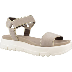 Sandalias Mujer de la marca GEOX  modelo D XAND 2.1S Beige