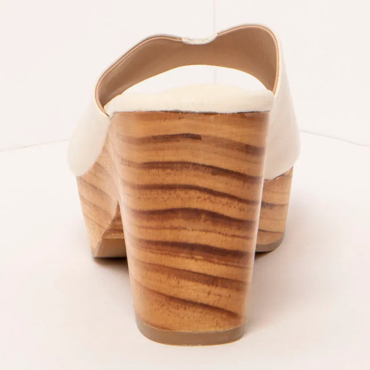 Sandalias con tacón S3274 NAPPA CREAM/ ST.LAURENT SANDAL color Cream