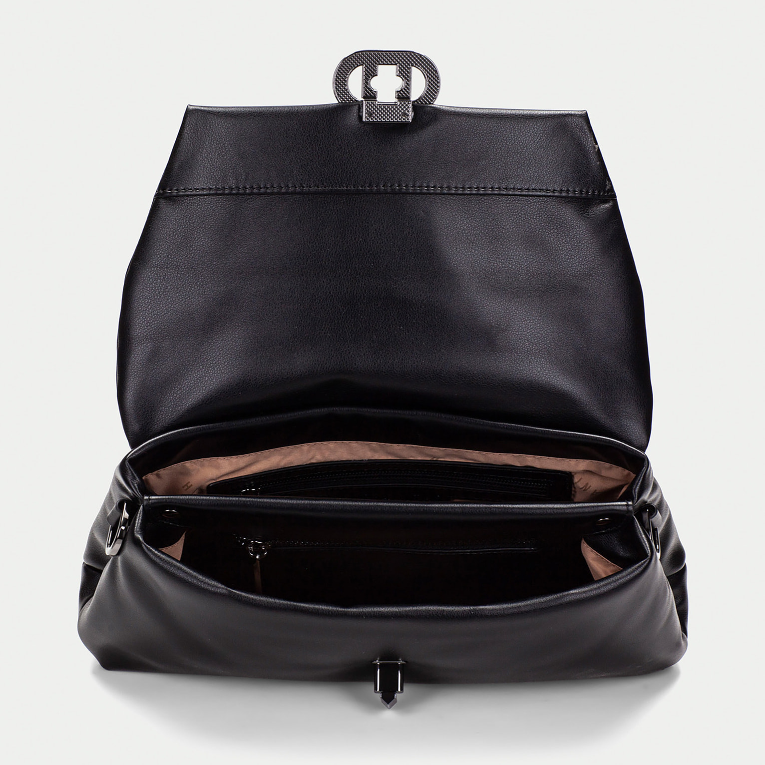 Clutch  Negro 30cm x 16cm x 7cm