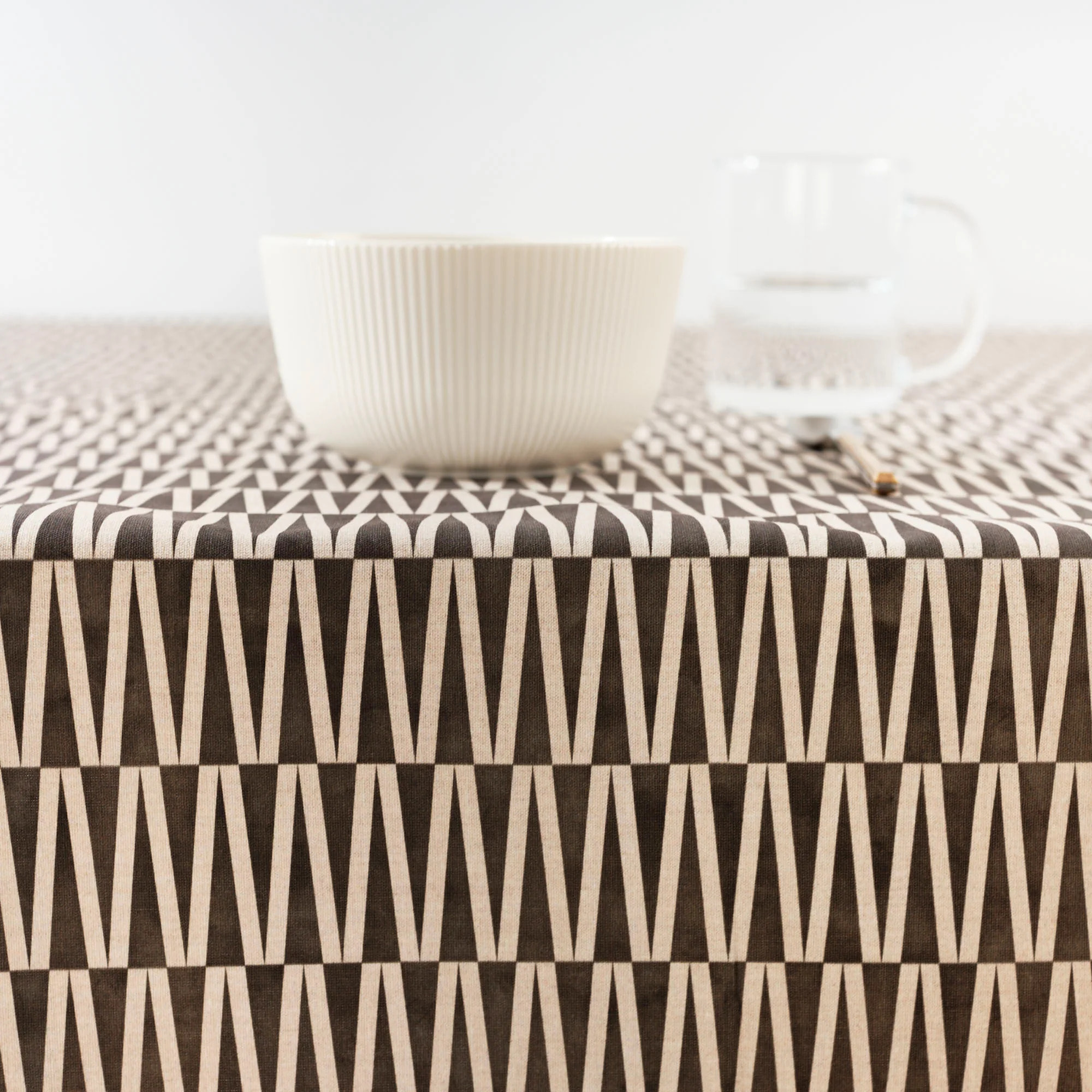 Nappe anti-taches au toucher tissu 0120-337